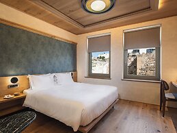 Elysia Boutique Hotel