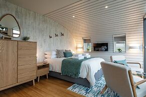 Stunning EcoRetreat Pods in Old Chalford