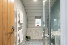 Stunning EcoRetreat Pods in Old Chalford