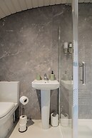 Stunning EcoRetreat Pods in Old Chalford