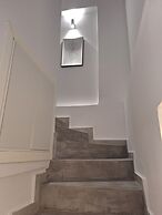 Luxury Apartments Kanali