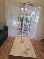 Luxury Apartments Kanali