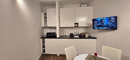 Rooms And Comfort Apartment