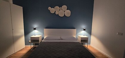 Rooms And Comfort Apartment