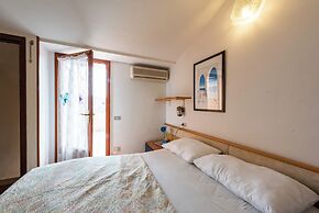 Oceanview Apartment With two Terraces