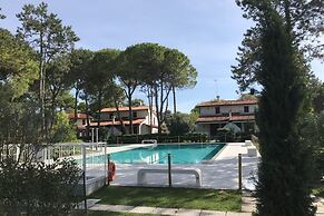 Charming Apartment With Garden and Pool