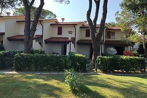 Charming Apartment With Garden and Pool