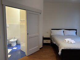 Room & Breakfast Rondinelli