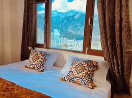 Aura by RA Manali - Mountain View