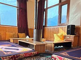 Aura by RA Manali - Mountain View