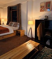 Aura by RA Manali - Mountain View