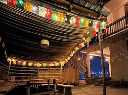 Aura by RA Manali - Mountain View