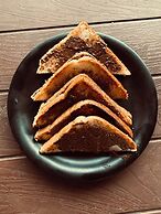 Aura by RA Manali - Mountain View