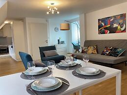 Carillon by BestChoice  - Parking Option