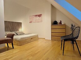 Carillon by BestChoice  - Parking Option