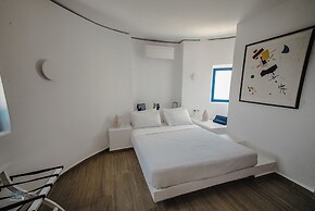 Zen Blue Suites Luxury and Nature in Kea