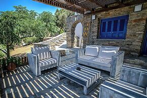 Zen Blue Suites Luxury and Nature in Kea