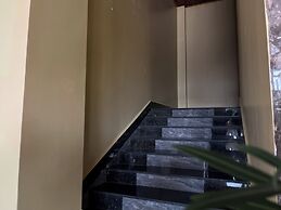 Kep Sea View Hotel & Sky Bar