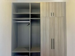 Kep Sea View Hotel & Sky Bar