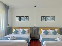 Kep Sea View Hotel & Sky Bar