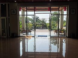 Kep Sea View Hotel & Sky Bar