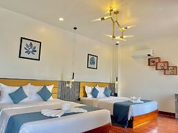 Kep Sea View Hotel & Sky Bar