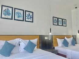 Kep Sea View Hotel & Sky Bar