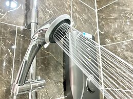 Kep Sea View Hotel & Sky Bar