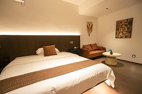 Everchanging Seasons Homestay