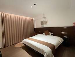 Everchanging Seasons Homestay