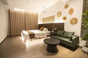 Everchanging Seasons Homestay