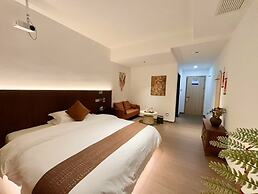 Everchanging Seasons Homestay