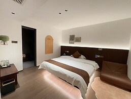 Everchanging Seasons Homestay