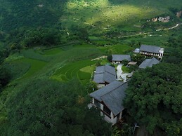 Zhensu Canyon Sanctuary