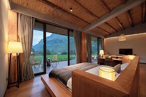 Zhensu Canyon Sanctuary