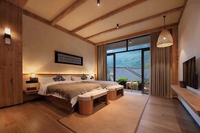 Zhensu Canyon Sanctuary