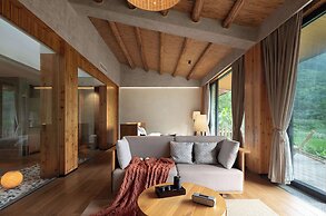 Zhensu Canyon Sanctuary