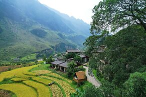 Zhensu Canyon Sanctuary