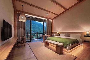 Zhensu Canyon Sanctuary