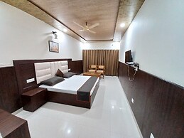 Cottage Club Inn