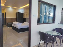 Cottage Club Inn