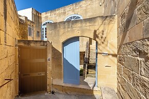 Bebbuxija Pool Farmhouse Gozo
