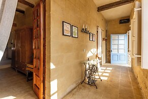 Bebbuxija Pool Farmhouse Gozo