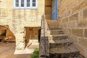 Bebbuxija Pool Farmhouse Gozo