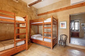 Bebbuxija Pool Farmhouse Gozo