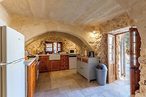 Bebbuxija Pool Farmhouse Gozo