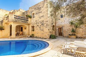 Bebbuxija Pool Farmhouse Gozo