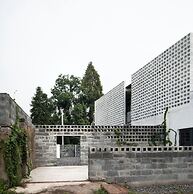 The Village Library Inn