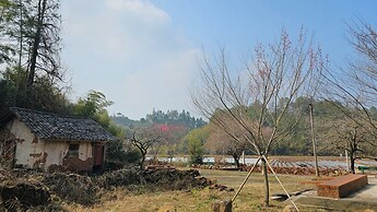 The Village Library Inn