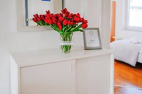 Cherry City Stay Apartment With Parking